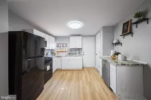 1028 W Cross St, Baltimore, MD 21230 - Photo 6