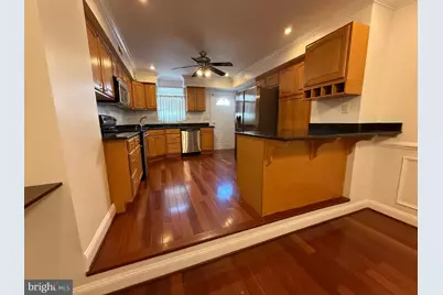 249 S East Avenue, Baltimore, MD 21224 - Photo 6
