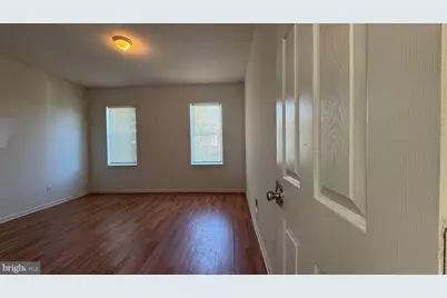 2815 Clifton Avenue, Baltimore, MD 21216 - Photo 10