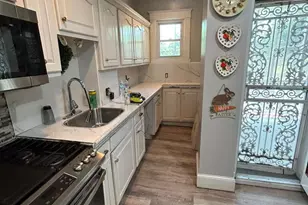 2811 W Lafayette Ave, Baltimore, MD 21216 - Photo 4