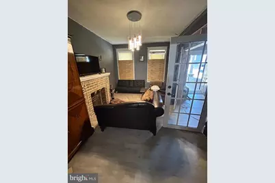 2811 W Lafayette Avenue, Baltimore, MD 21216 - Photo 2
