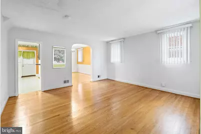 3920 Rosecrest Avenue, Baltimore, MD 21215 - Photo 4