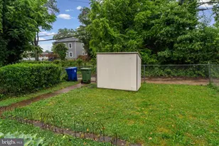 3920 Rosecrest Ave, Baltimore, MD 21215 - Photo 28