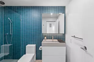 422 S Highland Ave S, Baltimore, MD 21224 - Photo 42