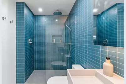 422 S Highland Avenue S, Baltimore, MD 21224 - Photo 44