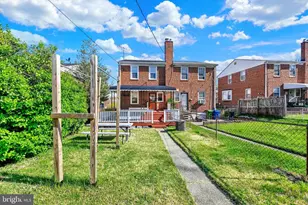 2105 Cloville Ave, Baltimore, MD 21214 - Photo 30