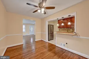 2105 Cloville Ave, Baltimore, MD 21214 - Photo 8