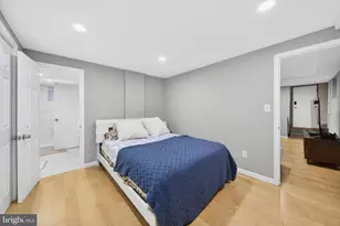 303 E Melrose Ave, Baltimore, MD 21212 - Photo 12