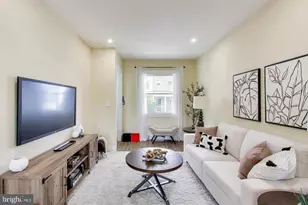 3615 Buena Vista Ave, Baltimore, MD 21211 - Photo 2