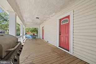 3901 W Cold Spring Ln W, Baltimore, MD 21215 - Photo 14
