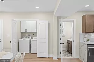 4203 Oakford Ave, Baltimore, MD 21215 - Photo 16