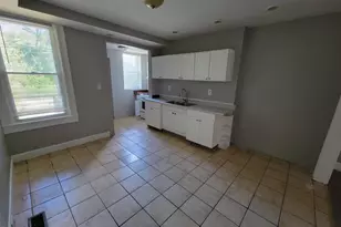 2730 Winchester St, Baltimore, MD 21216 - Photo 6