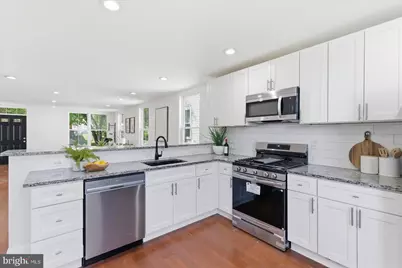 1013 Myrtle Avenue, Baltimore, MD 21201 - Photo 12