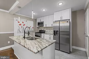 815 Reverdy Rd, Baltimore, MD 21212 - Photo 8
