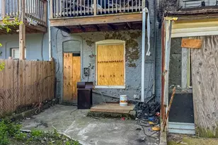2416 Oliver Street E, Baltimore, MD 21213 - Photo 2