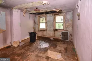 3914 Elm Ave, Baltimore, MD 21211 - Photo 10