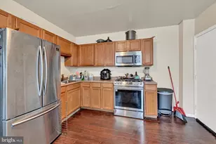 2072 Linden Ave, Baltimore, MD 21217 - Photo 34
