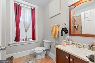 30 E 25th St, Baltimore, MD 21218 - Photo 14