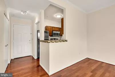1714 Park Avenue #403, Baltimore, MD 21217 - Photo 6
