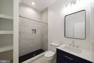 2037 McCulloh St, Baltimore, MD 21217 - Photo 6