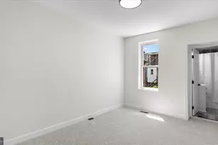 1918 N Bentalou St, Baltimore, MD 21216 - Photo 28