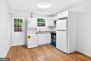 407 Lynn Ave, Baltimore, MD 21223 - Photo 4