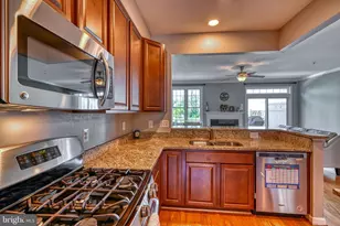 1316 Lowman St, Baltimore, MD 21230 - Photo 12