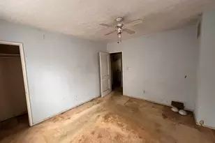 3722 10th St, Baltimore, MD 21225 - Photo 10