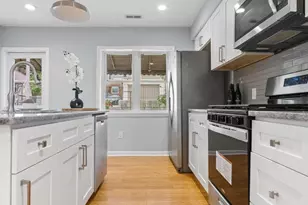 245 S Clinton St, Baltimore, MD 21224 - Photo 6