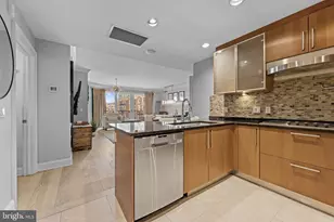 801 Key Hwy, Baltimore, MD 21230 - Photo 12
