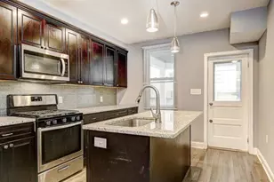 822 S Highland Ave, Baltimore, MD 21224 - Photo 10