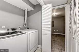 822 S Highland Ave, Baltimore, MD 21224 - Photo 34