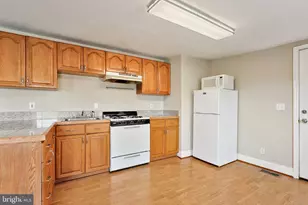 249 S Chester St, Baltimore, MD 21231 - Photo 4