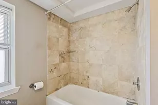 249 S Chester St, Baltimore, MD 21231 - Photo 10