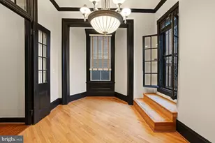 17 W Chase St, Baltimore, MD 21201 - Photo 6