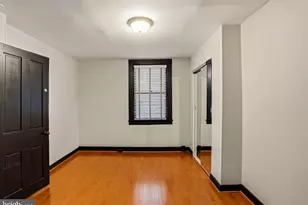 17 W Chase St, Baltimore, MD 21201 - Photo 12