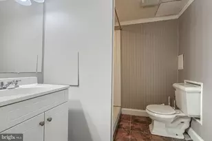 518 S Newkirk St, Baltimore, MD 21224 - Photo 36