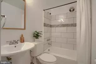 4411 Falls Bridge Dr, Baltimore, MD 21211 - Photo 14