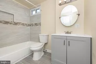 806 Pontiac Ave, Baltimore, MD 21225 - Photo 16