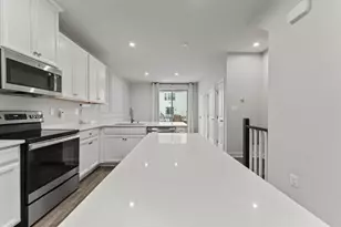 224 S Newkirk St, Baltimore, MD 21224 - Photo 6