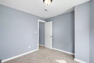 1919 Mosher St, Baltimore, MD 21217 - Photo 14