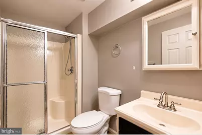 638 Villager Circle, Baltimore, MD 21222 - Photo 12
