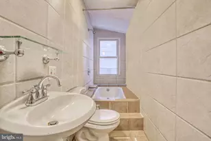 1518 Aliceanna St, Baltimore, MD 21231 - Photo 10
