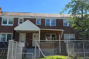 1353 Cambria St, Baltimore, MD 21225 - Photo 2