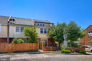 2000 Aliceanna St, Baltimore, MD 21231 - Photo 46