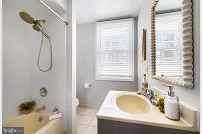 2000 Aliceanna Street, Baltimore, MD 21231 - Photo 24