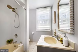 2000 Aliceanna St, Baltimore, MD 21231 - Photo 24