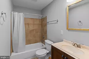 513 S Chester St, Baltimore, MD 21231 - Photo 16
