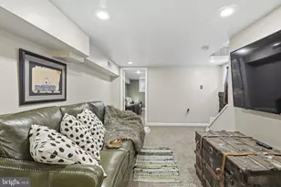 2 N Clinton St, Baltimore, MD 21224 - Photo 50