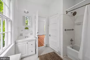 4203 Somerset Pl, Baltimore, MD 21210 - Photo 36